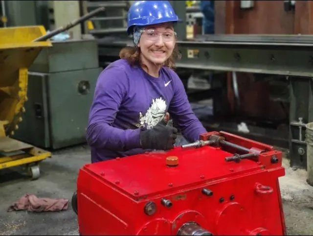 Photo 6: Drive box rebuild